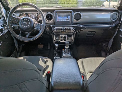 Used 2022 Jeep Gladiator Sport AWD/4WD image 29