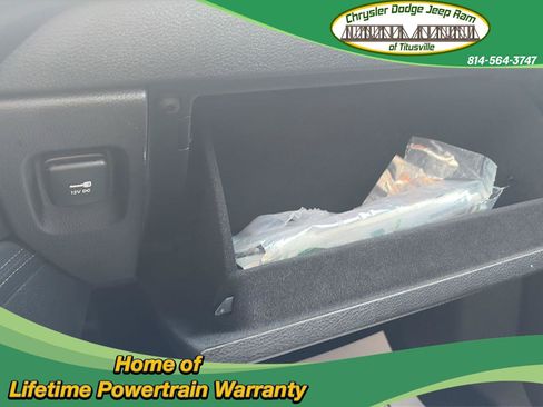 Used 2024 Dodge Durango SXT AWD/4WD image 29