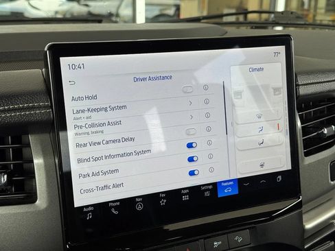 Used 2024 Ford Expedition XLT AWD/4WD image 36