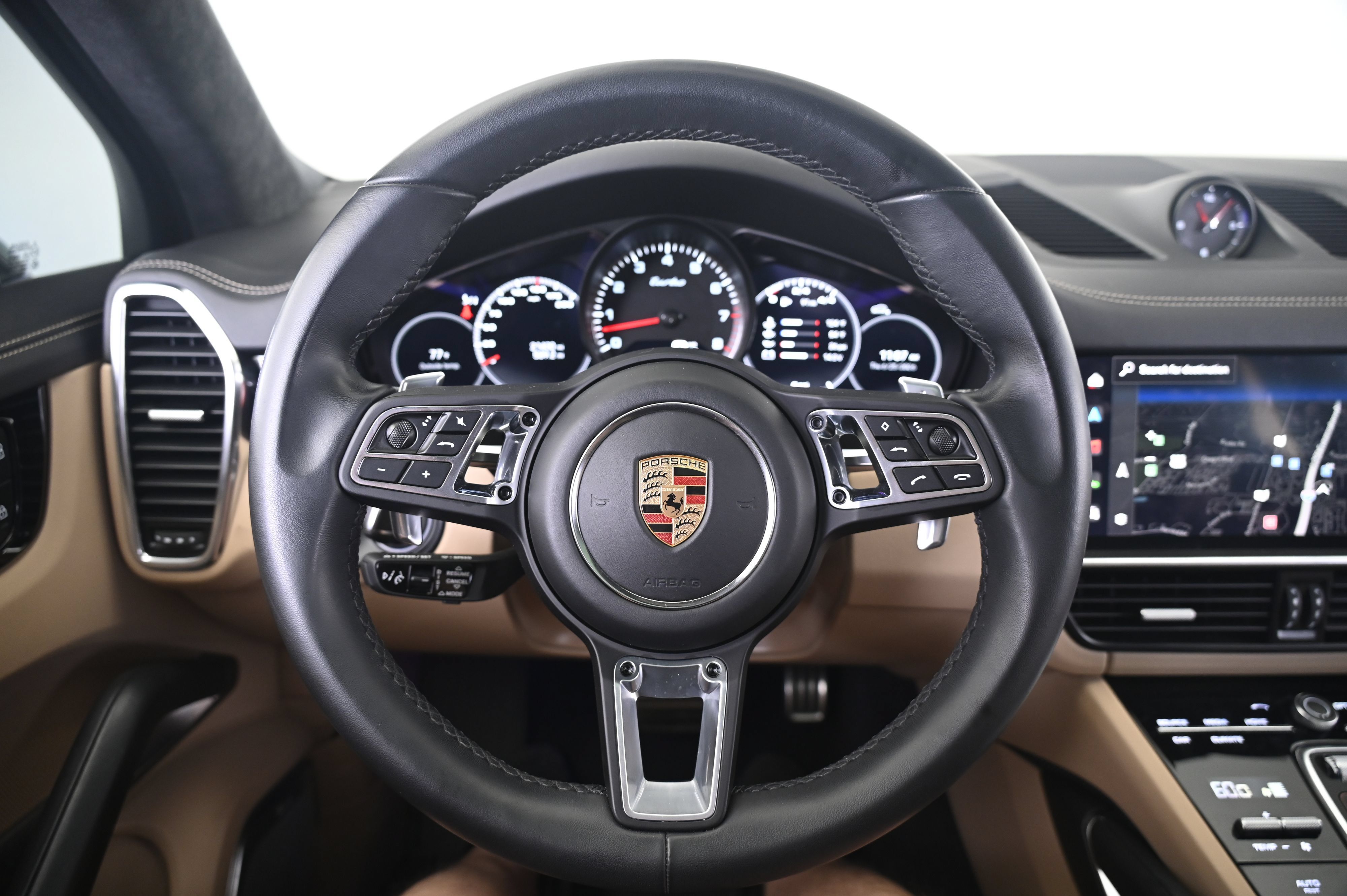 Certified 2023 Porsche Cayenne Turbo AWD/4WD image 35
