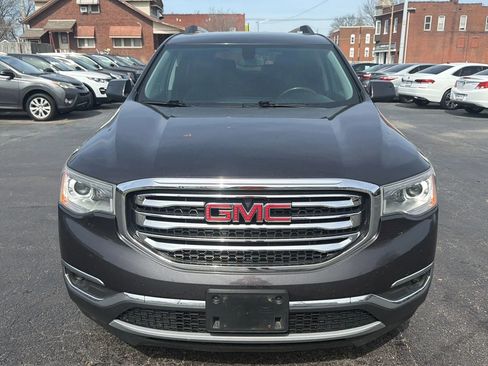 Used 2017 GMC Acadia SLE image 2