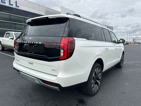 New 2025 Ford Expedition Max Platinum w/ Driver's Package image 37
