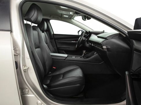 Used 2024 MAZDA MAZDA3 s image 15