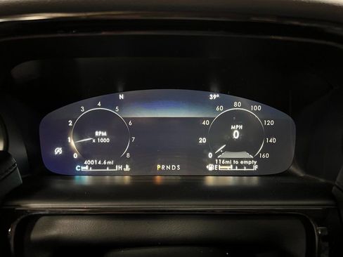 Used 2022 Lincoln Nautilus Reserve w/ Equipment Group 201A image 29