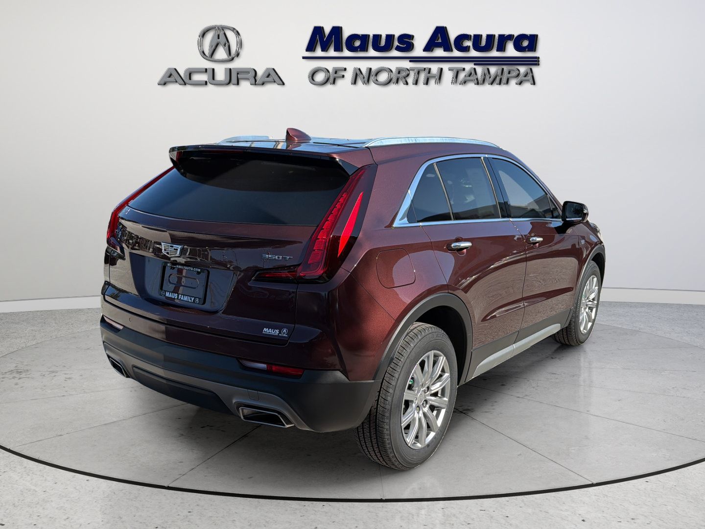 Used 2023 Cadillac XT4 Premium Luxury w/ Technology Package FWD image 10