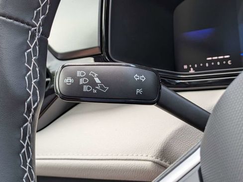New 2026 Volkswagen Taos S FWD image 28