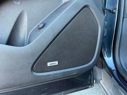 Used 2022 Chevrolet Equinox RS w/ RS Leather Package image 19