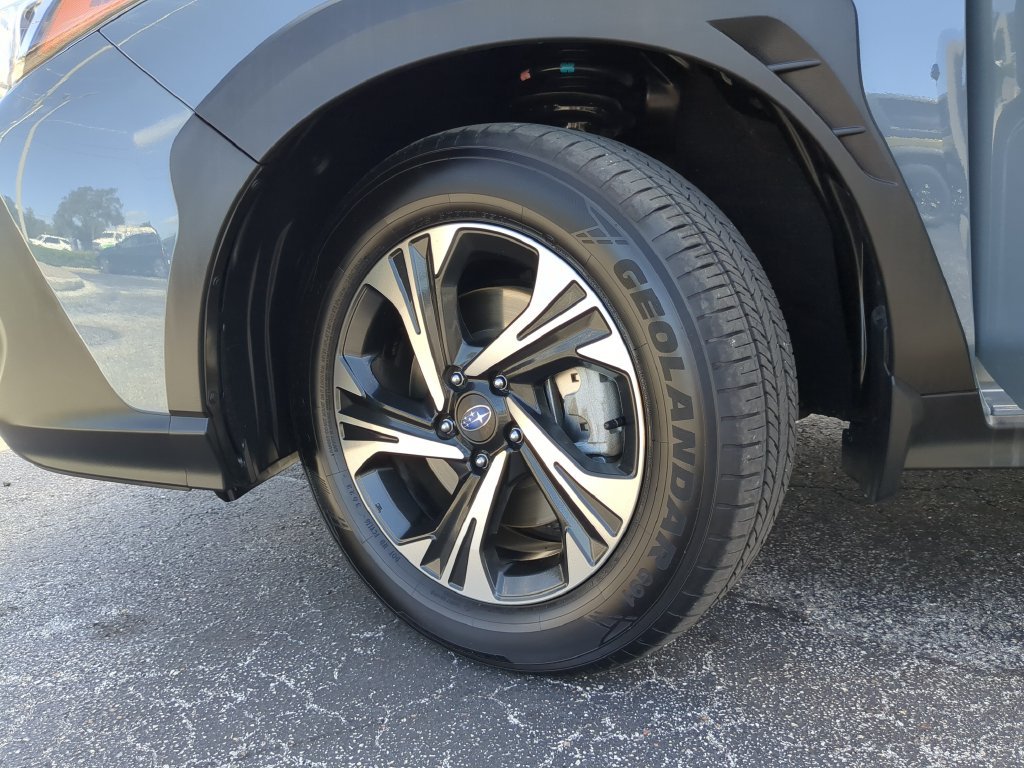 Certified 2024 Subaru Crosstrek 2.0i Premium AWD/4WD image 33