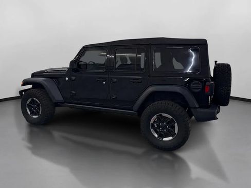 Used 2018 Jeep Wrangler Unlimited Sport S AWD/4WD image 5