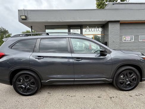 Used 2024 Subaru Ascent Onyx Edition AWD/4WD image 2