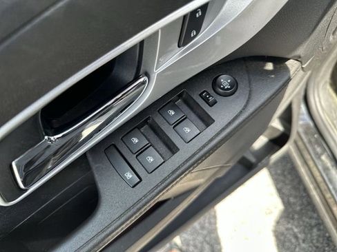 Used 2017 Chevrolet Equinox LT w/ Convenience Package AWD/4WD image 17