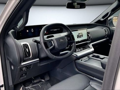 New 2026 Ford Expedition Platinum w/ Stealth Performance Package image 7