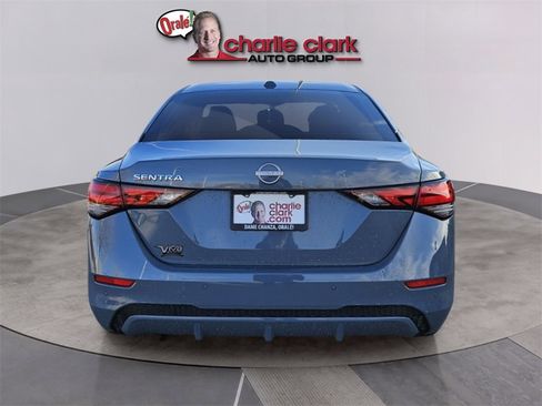 Used 2025 Nissan Sentra SV image 5