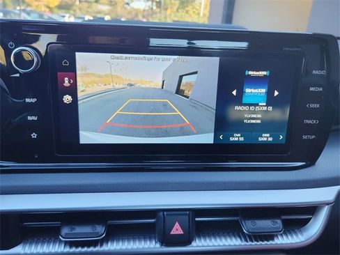 Used 2024 Kia K5 GT-Line w/ GT-Line Premium Package image 13