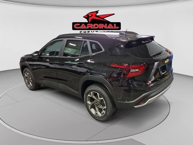 New 2026 Chevrolet Trax LT w/ LT Convenience Package FWD image 5