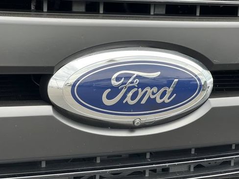 Used 2019 Ford F250 Lariat w/ Lariat Ultimate Package AWD/4WD image 39