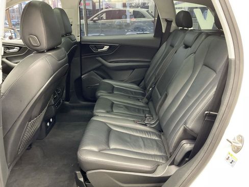 Used 2019 Audi Q7 3.0T Premium Plus image 11