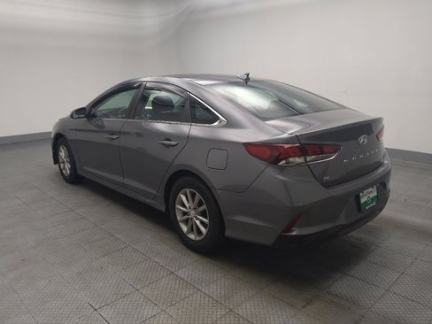 Used 2018 Hyundai Sonata SE FWD image 3