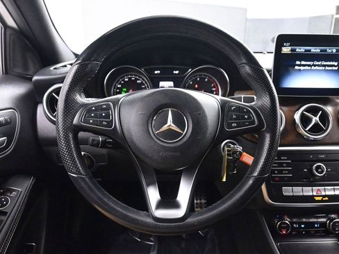 Used 2019 Mercedes-Benz GLA 250 image 25