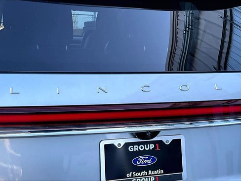 Used 2021 Lincoln Aviator Grand Touring w/ Equipment Group 302A image 30