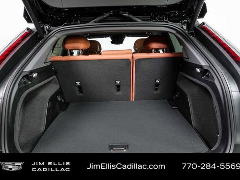 New 2026 Cadillac Optiq Sport 2 image 31