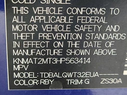 Used 2017 Nissan Rogue SV image 33