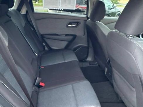 Certified 2023 Nissan Rogue SV AWD/4WD image 17