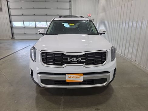 Used 2025 Kia Telluride S AWD/4WD image 3