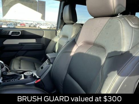 New 2025 Ford Bronco Badlands image 15