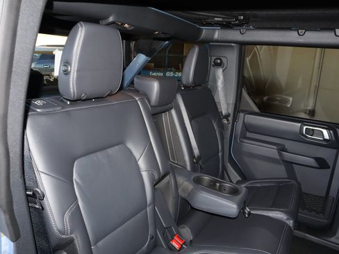 New 2025 Ford Bronco Outer Banks image 44