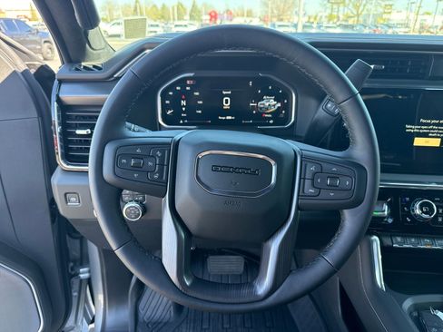 New 2026 GMC Sierra 2500 Denali Ultimate AWD/4WD image 9