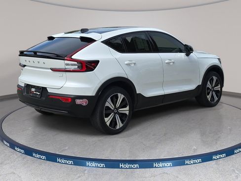 Used 2023 Volvo C40 Recharge Core w/ Protection Package Premier AWD/4WD image 6