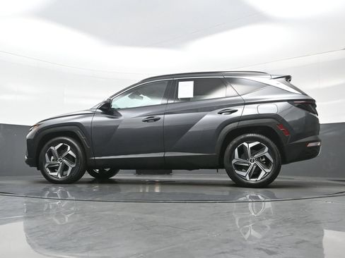 Certified 2024 Hyundai Tucson Limited AWD/4WD image 31