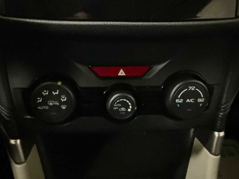 Used 2021 Subaru Forester Premium image 34