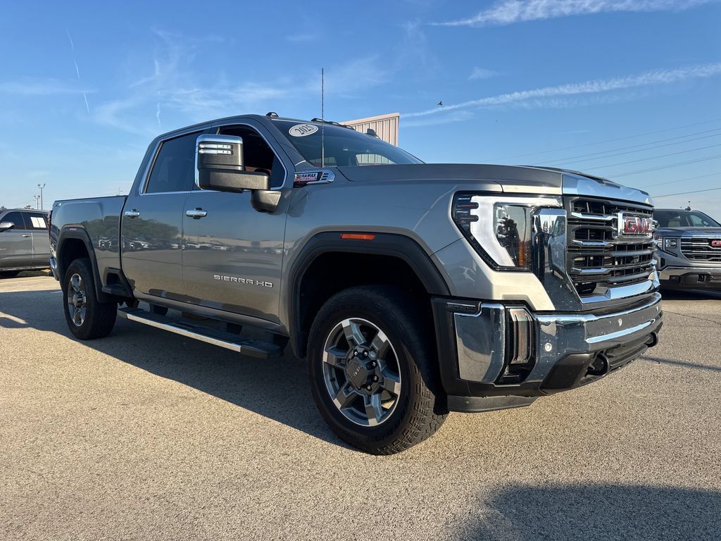 Used 2025 GMC Sierra 2500 SLT w/ SLT Premium Package AWD/4WD image 9