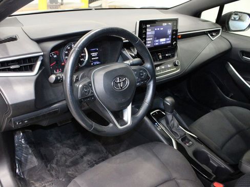 Used 2021 Toyota Corolla SE image 19