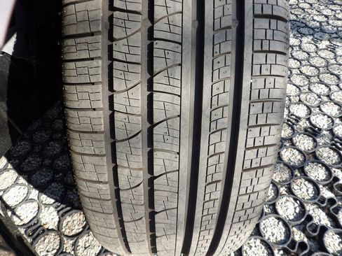 New 2026 Volvo XC90 T8 Plus w/ Protection Package Premier image 30