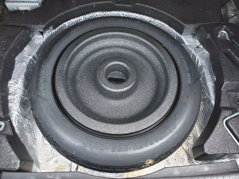 Used 2017 Toyota 86 image 43