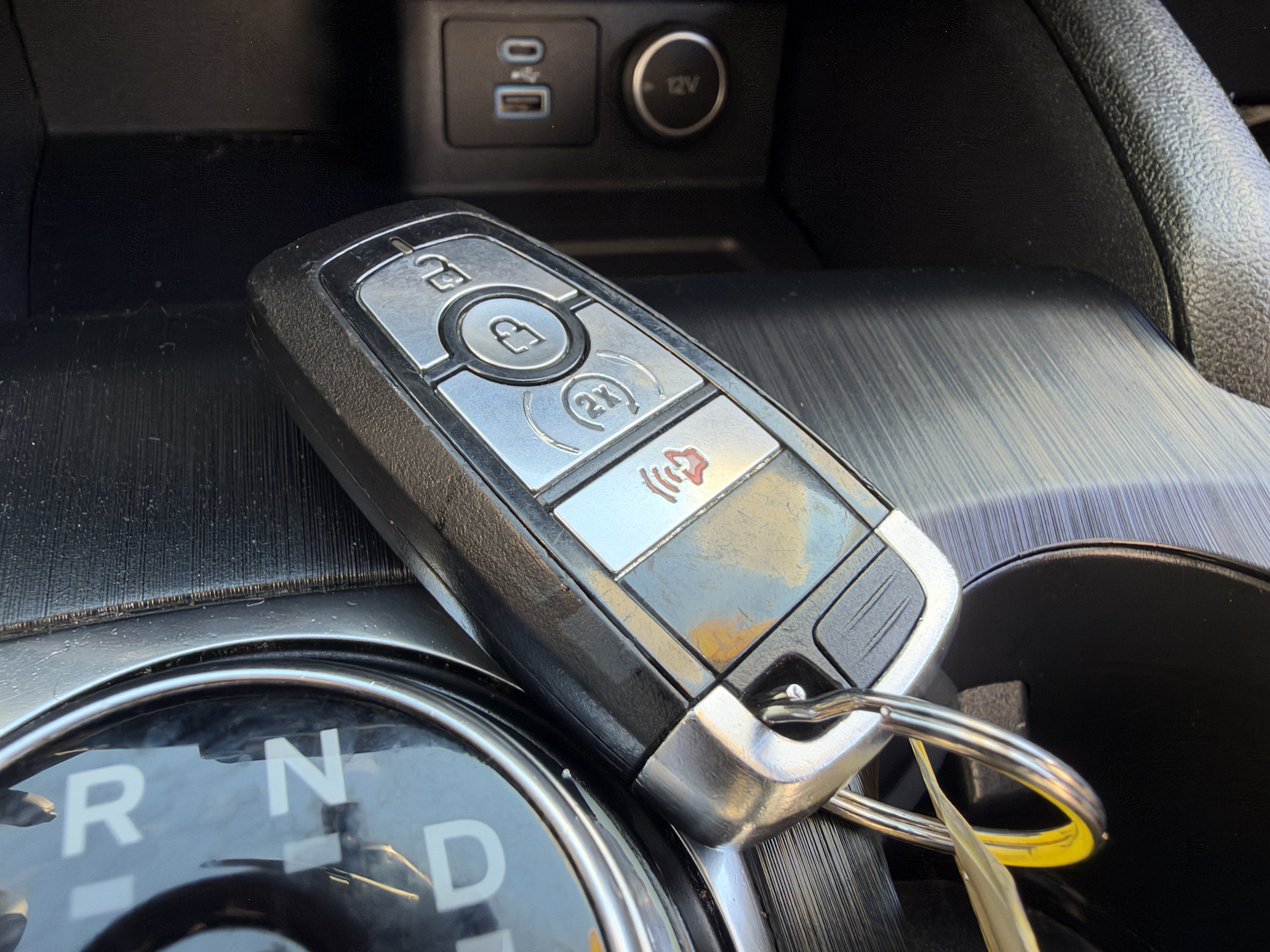 Used 2021 Ford Escape SE FWD image 40