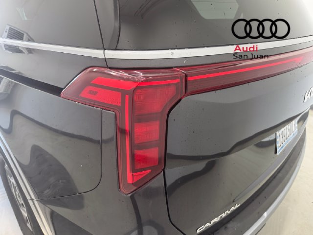 Used 2026 Kia Carnival FWD image 10