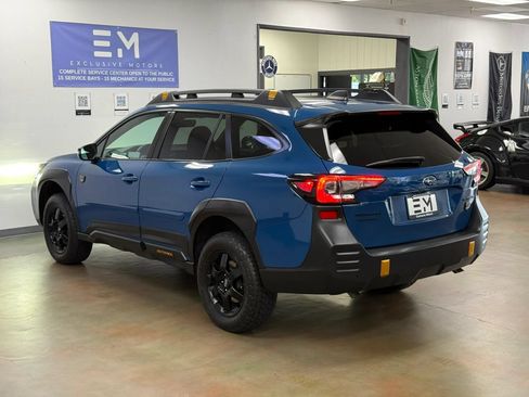 Used 2022 Subaru Outback Wilderness AWD/4WD image 5