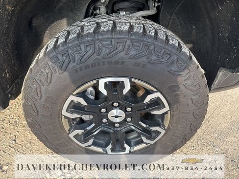 Certified 2023 Chevrolet Silverado 1500 ZR2 image 40