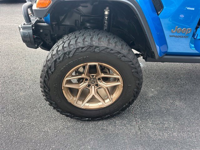 Used 2022 Jeep Wrangler Unlimited Rubicon w/ Trailer Tow Package AWD/4WD image 18