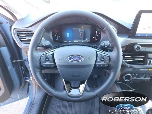 New 2025 Ford Escape Active w/ Cold Weather Package image 19