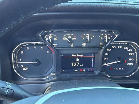 Used 2021 GMC Sierra 1500 SLT image 16