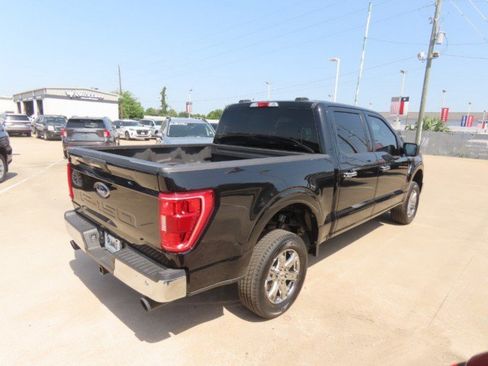 Used 2023 Ford F150 XLT w/ Equipment Group 301A Mid RWD image 9