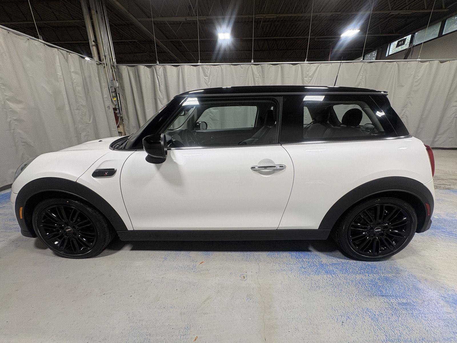 Used 2024 MINI Cooper S FWD image 17