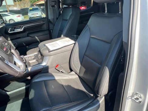Used 2022 GMC Sierra 1500 SLT w/ SLT Premium Plus Package AWD/4WD image 34