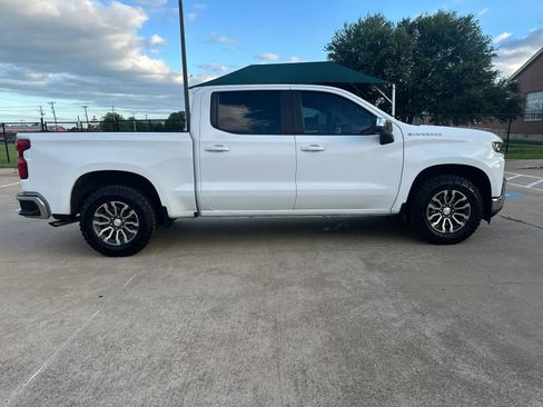 Used 2020 Chevrolet Silverado 1500 LT w/ All-Star Edition RWD image 4