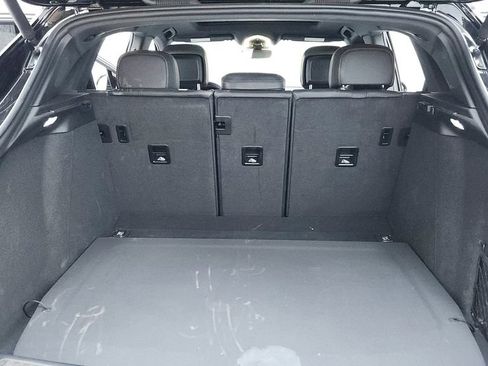 Used 2022 Porsche Macan image 42